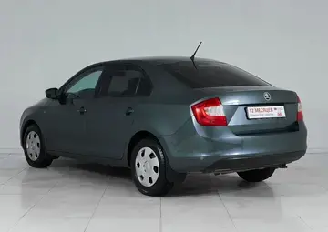 Skoda Rapid Вид 4