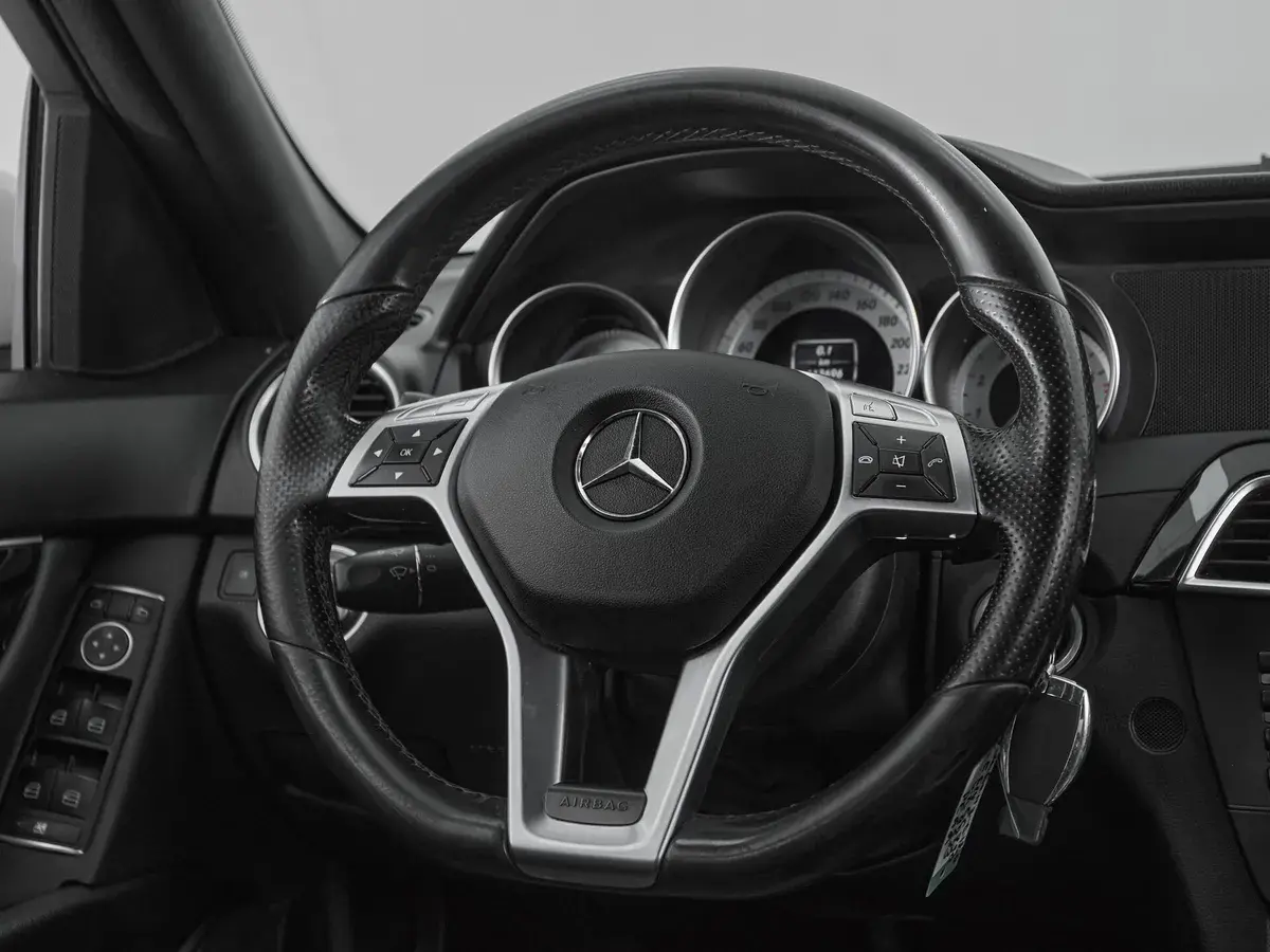 Mercedes benz C-Класс