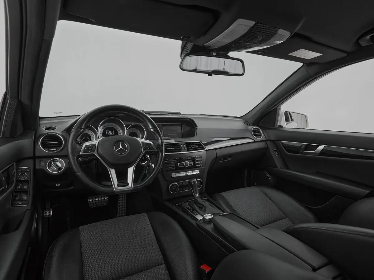 Mercedes benz C-Класс