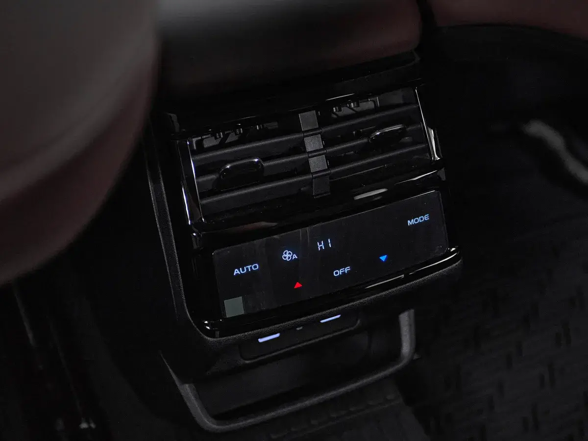 Geely Monjaro