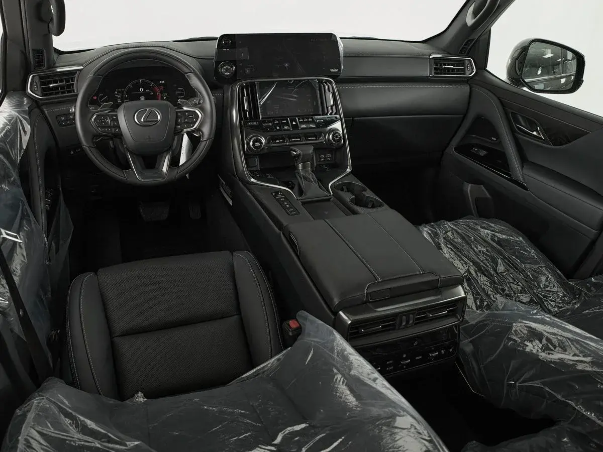 Lexus LX