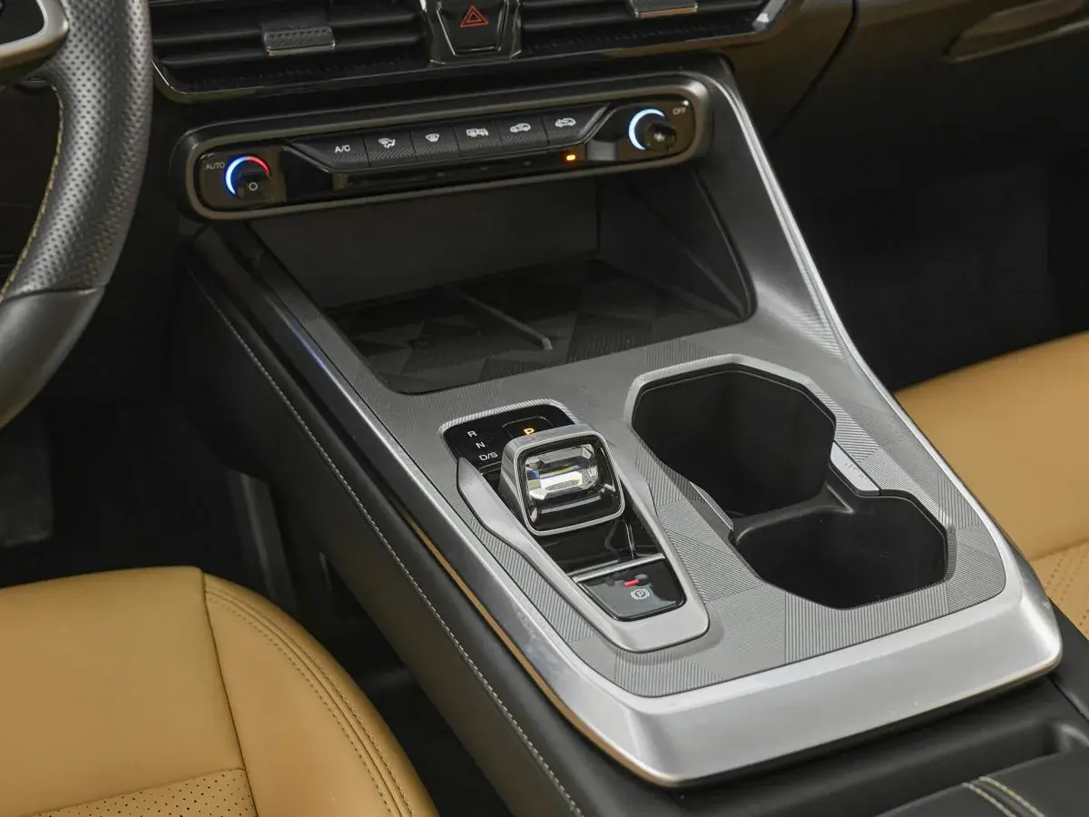 GAC GS3