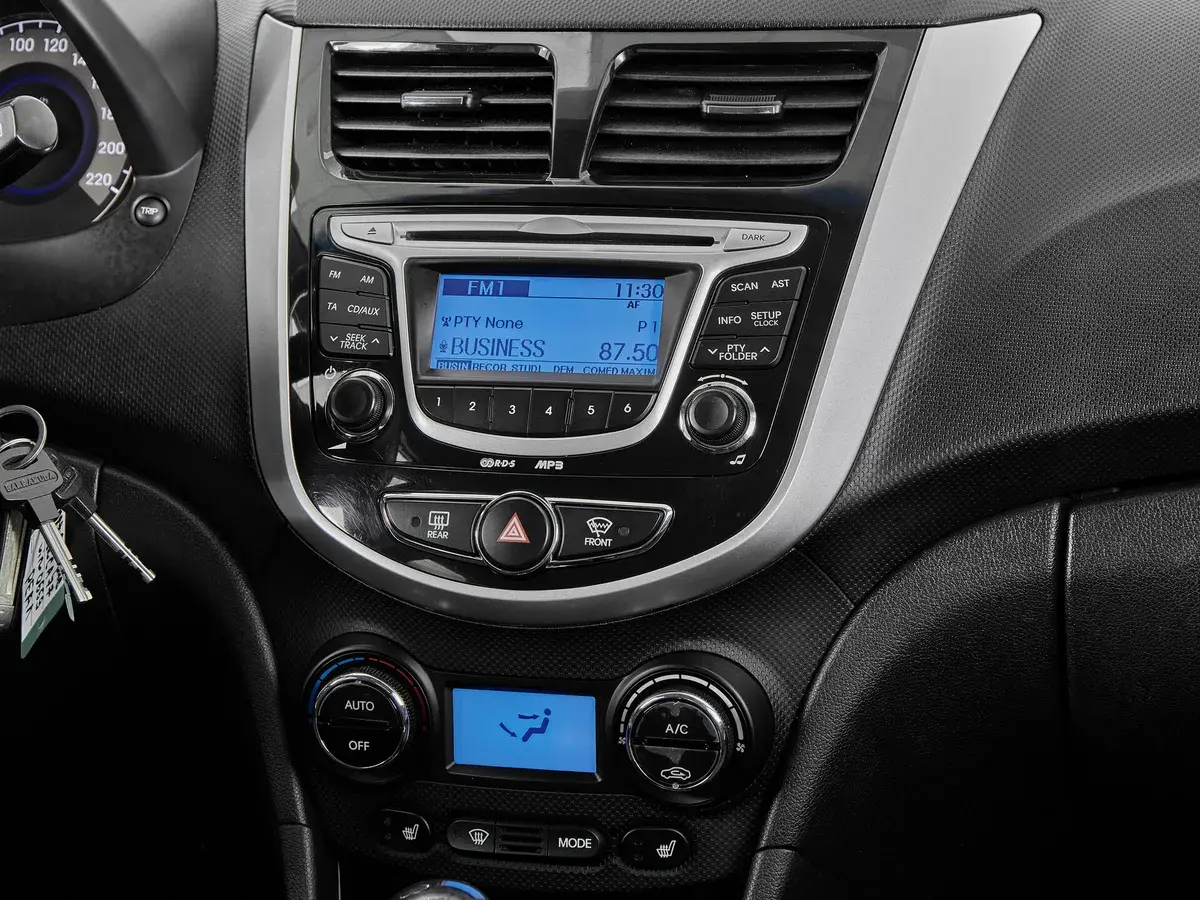 Hyundai Solaris