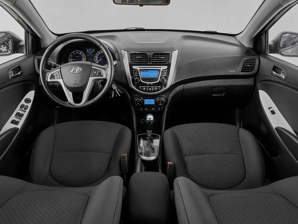 Hyundai Solaris