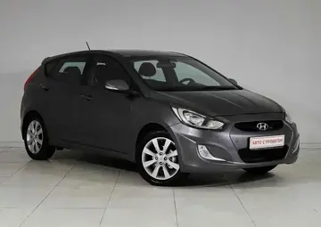 Hyundai Solaris Вид 3