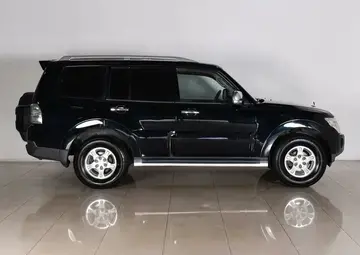 Mitsubishi Pajero Вид 5