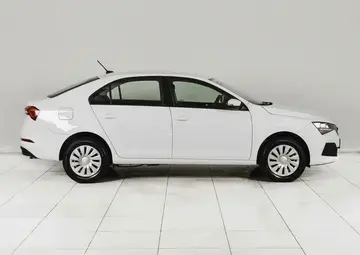 Skoda Rapid Вид 5