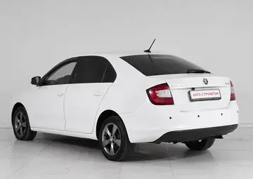 Skoda Rapid Вид 4