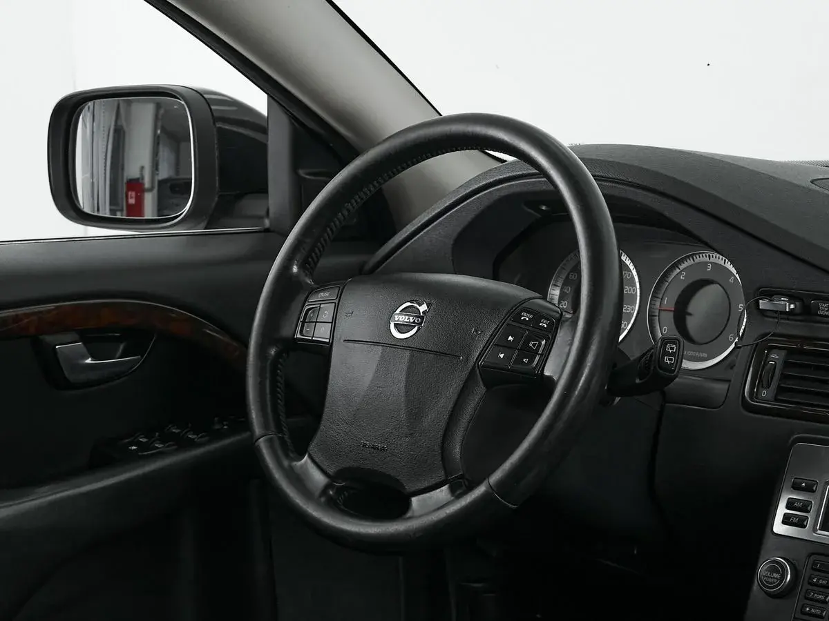 Volvo XC70