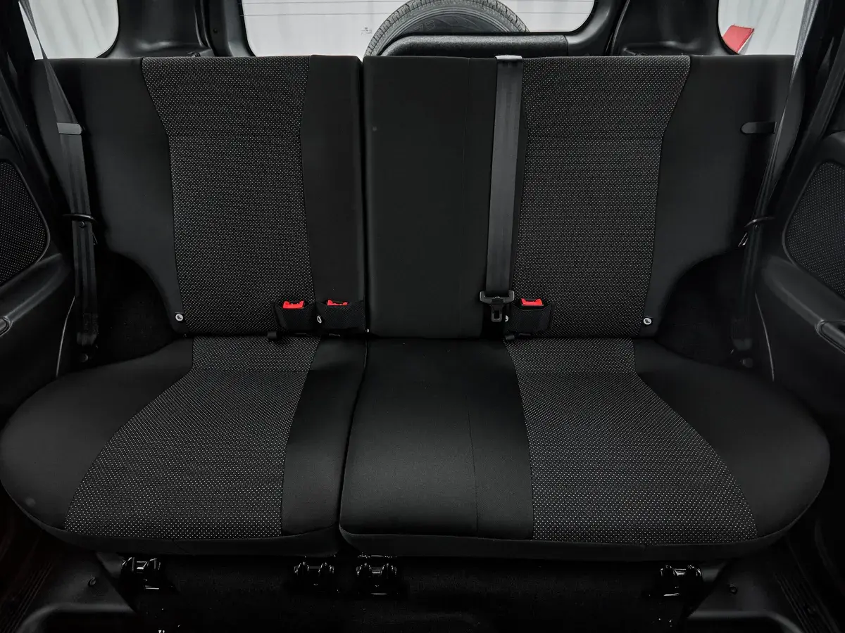 Lada Niva Travel