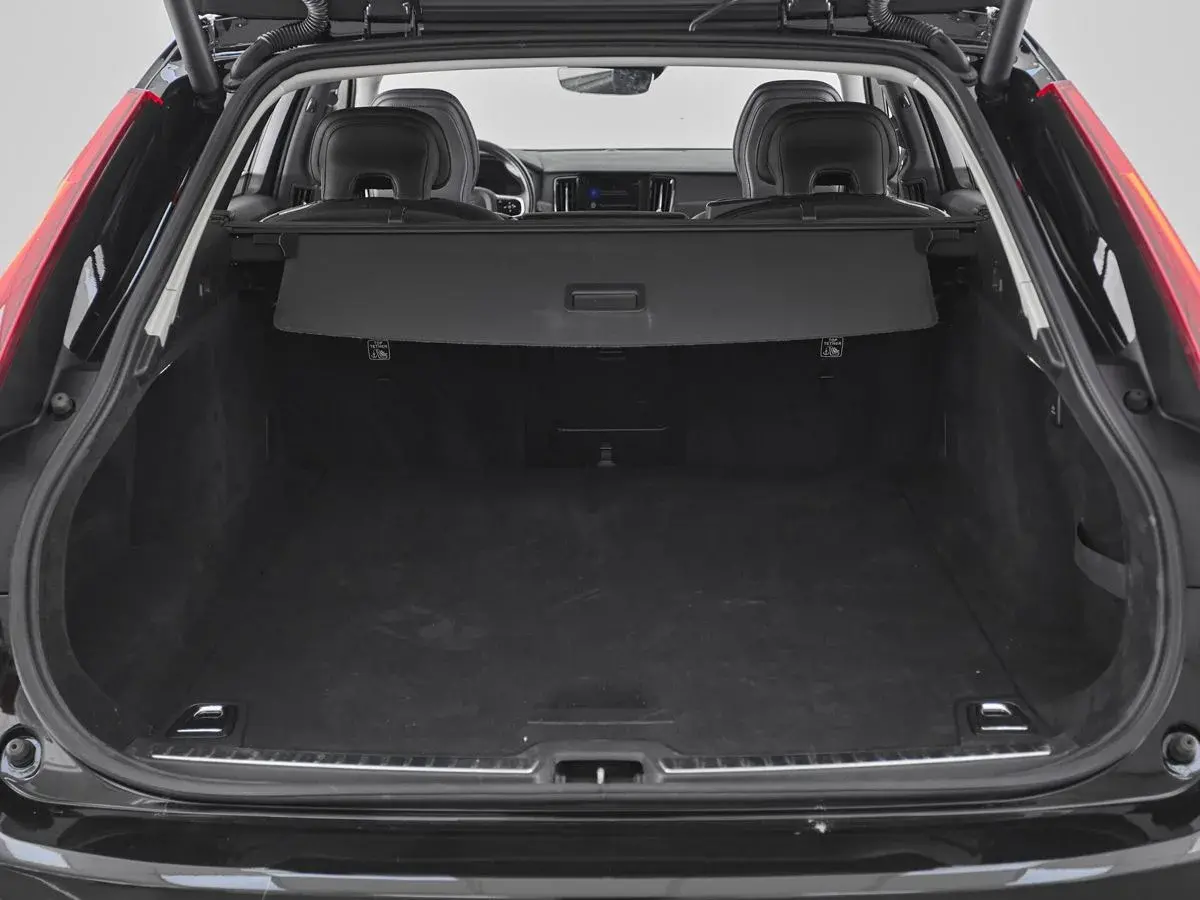 Volvo V90 Cross Country