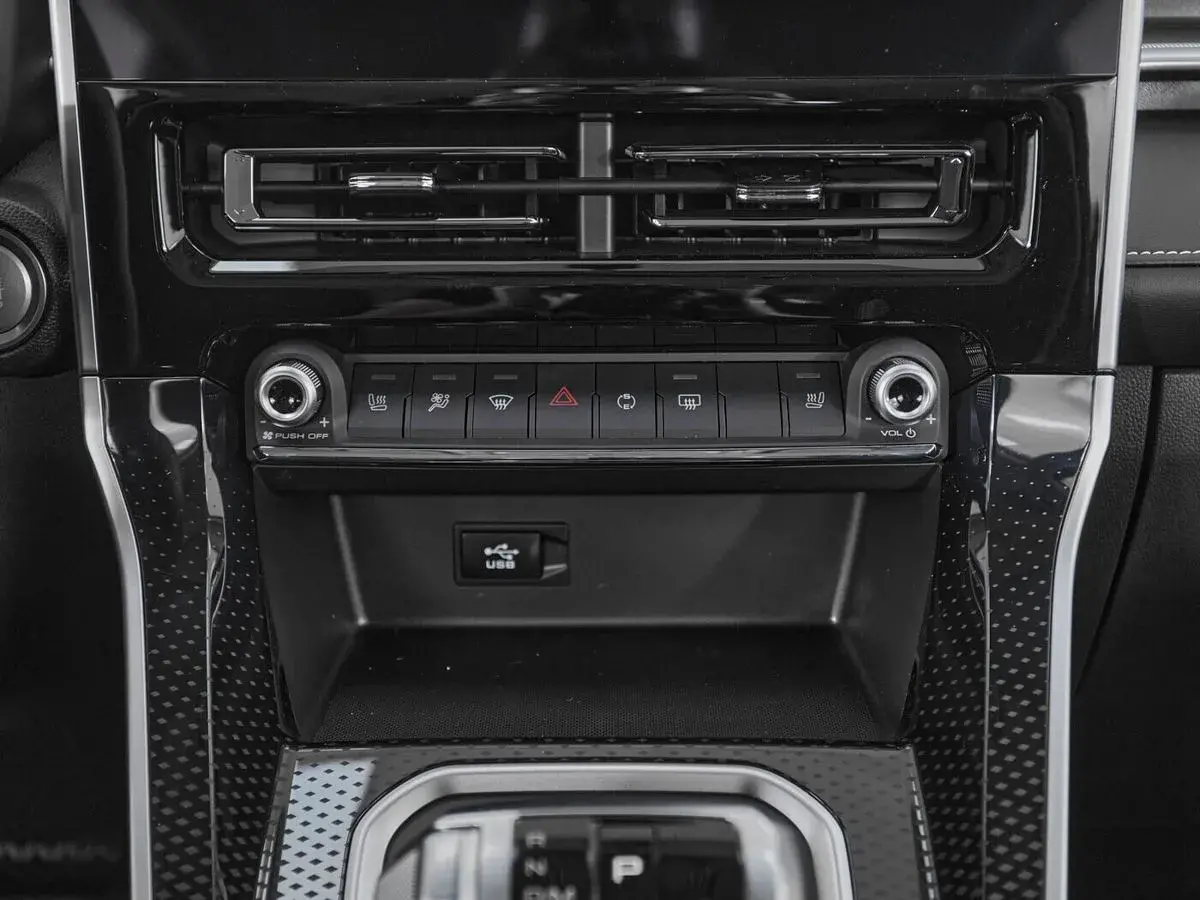 Haval M6