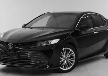 Toyota Camry Вид 1