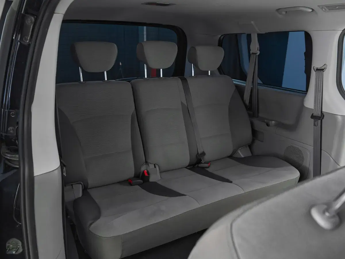 Hyundai H-1