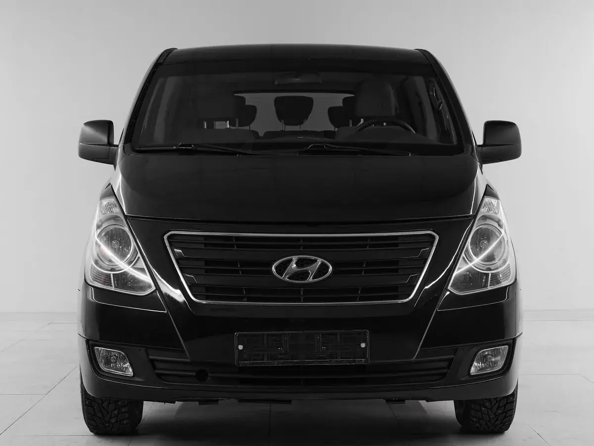 Hyundai H-1