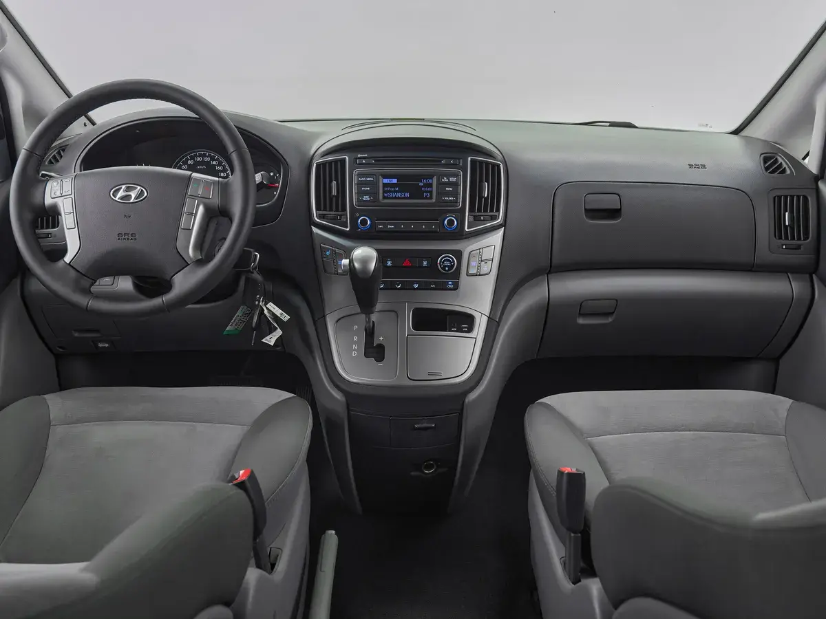 Hyundai H-1