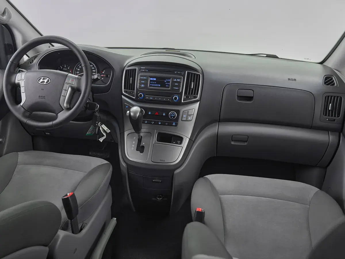 Hyundai H-1