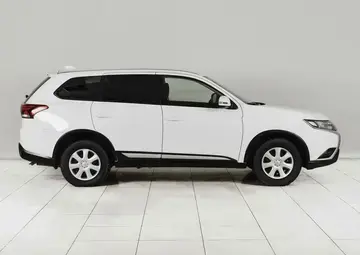 Mitsubishi Outlander Вид 5