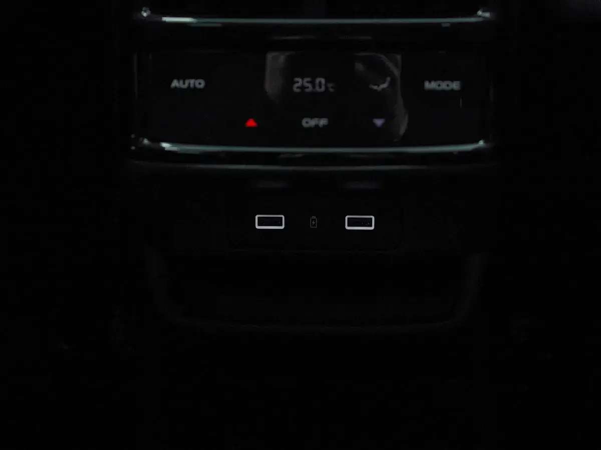 Geely Monjaro