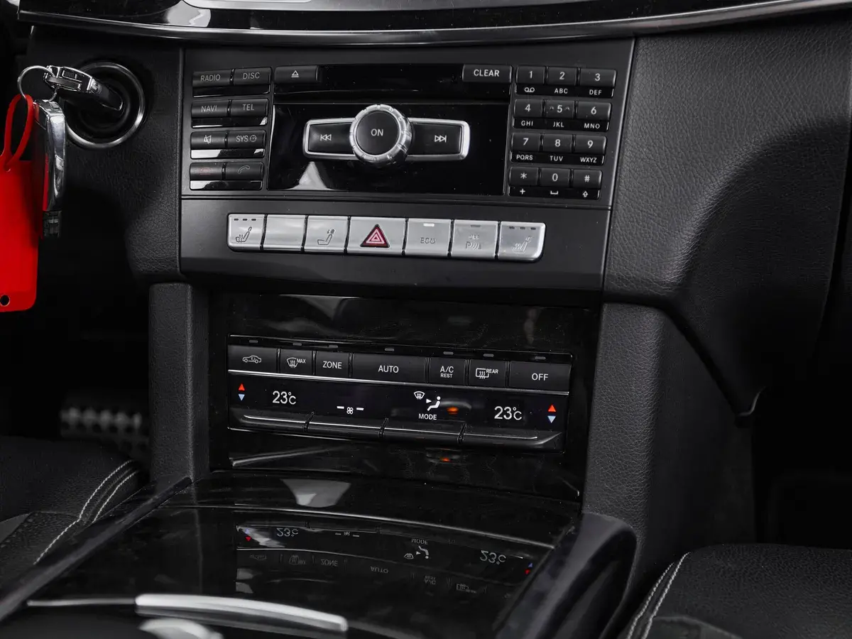 Mercedes benz E-Класс