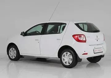 Renault Sandero Вид 4