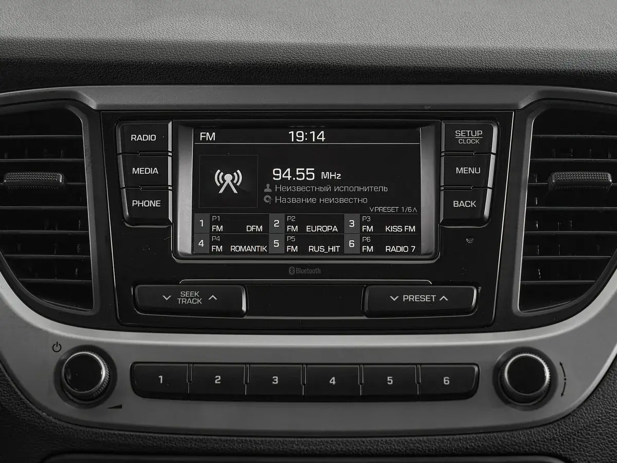 Hyundai Solaris