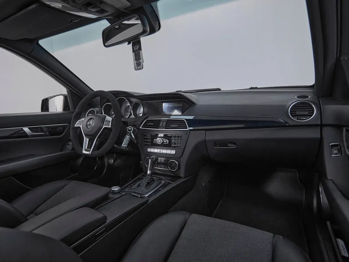 Mercedes benz C-Класс