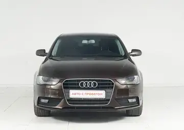 Audi A4 Вид 2