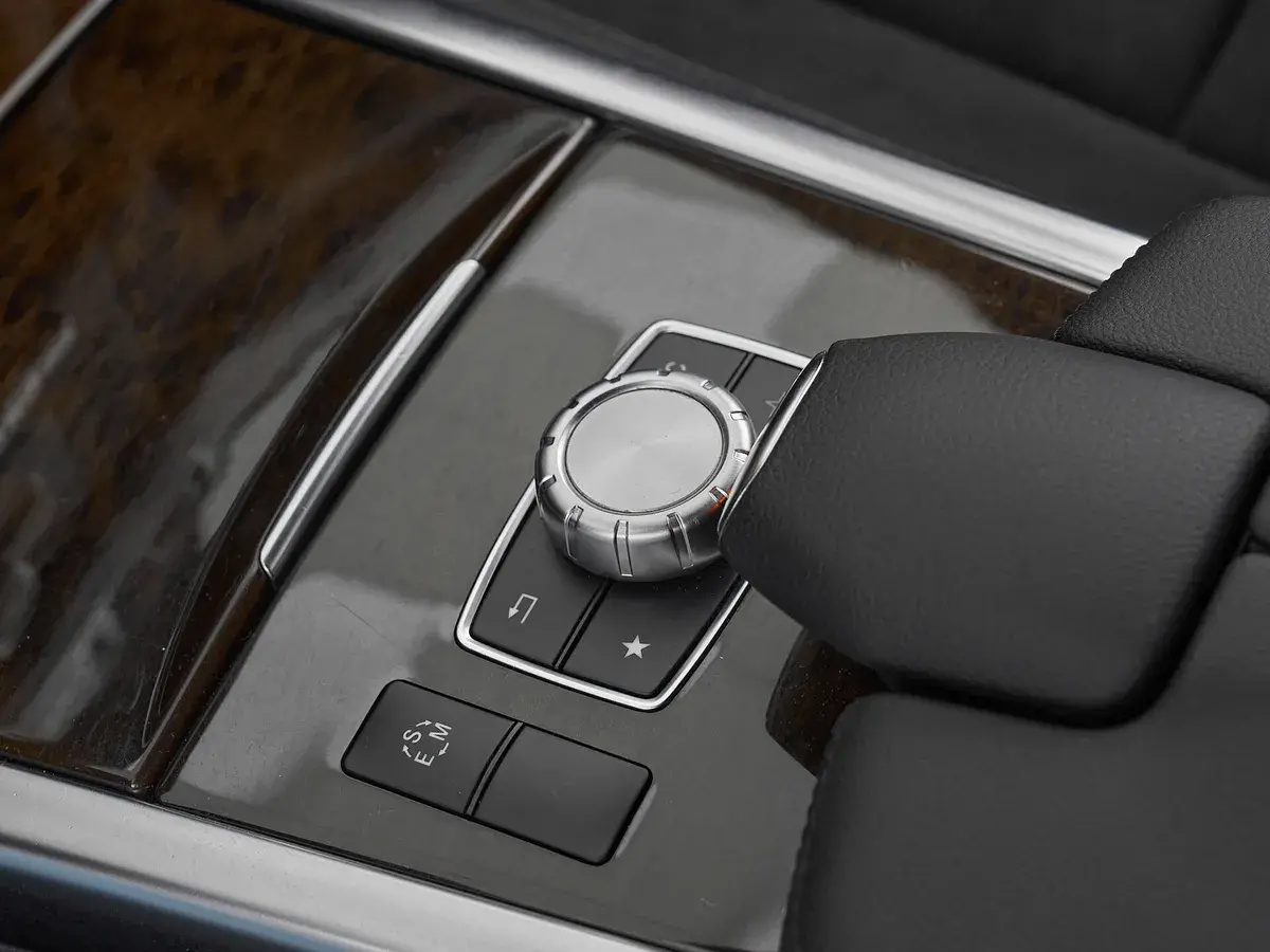 Mercedes benz E-Класс