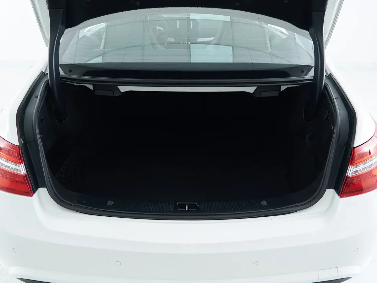 Mercedes benz E-Класс