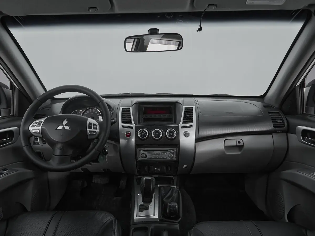 Mitsubishi Pajero Sport