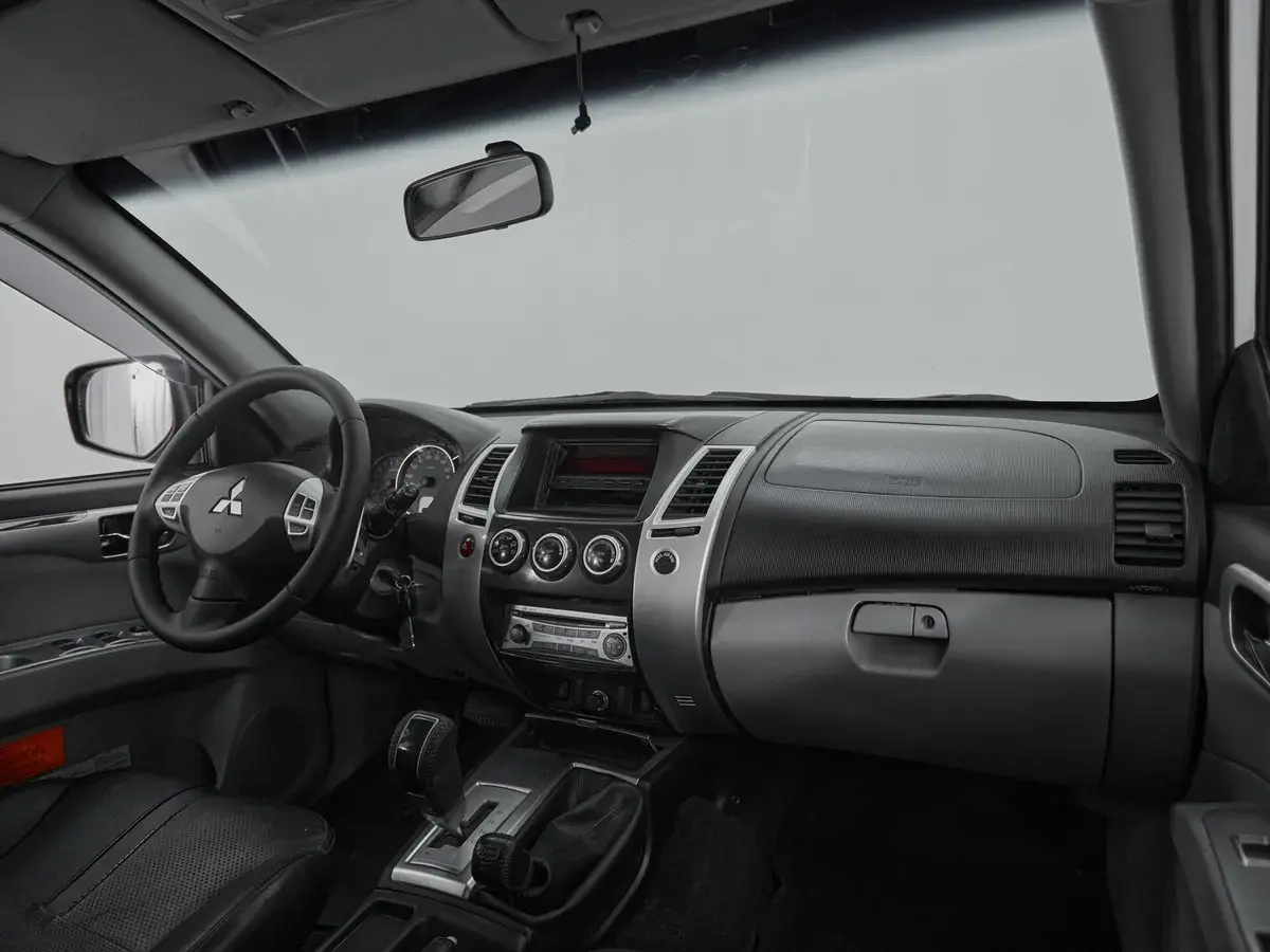 Mitsubishi Pajero Sport