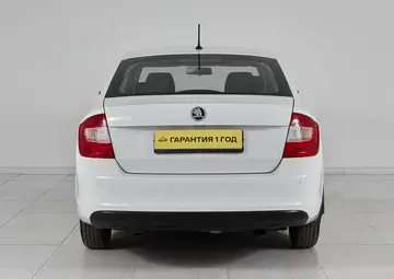 Skoda Rapid Вид 5