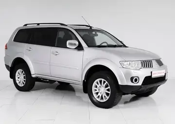 Mitsubishi Pajero Sport Вид 3