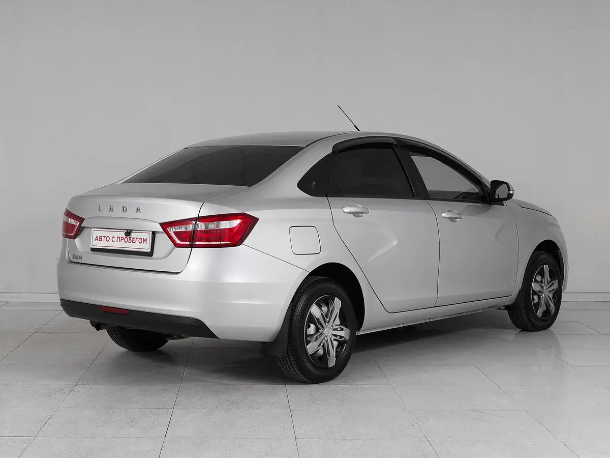 Lada Vesta