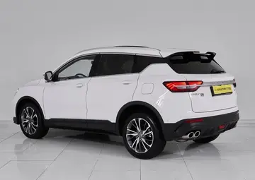 Geely Coolray Вид 4