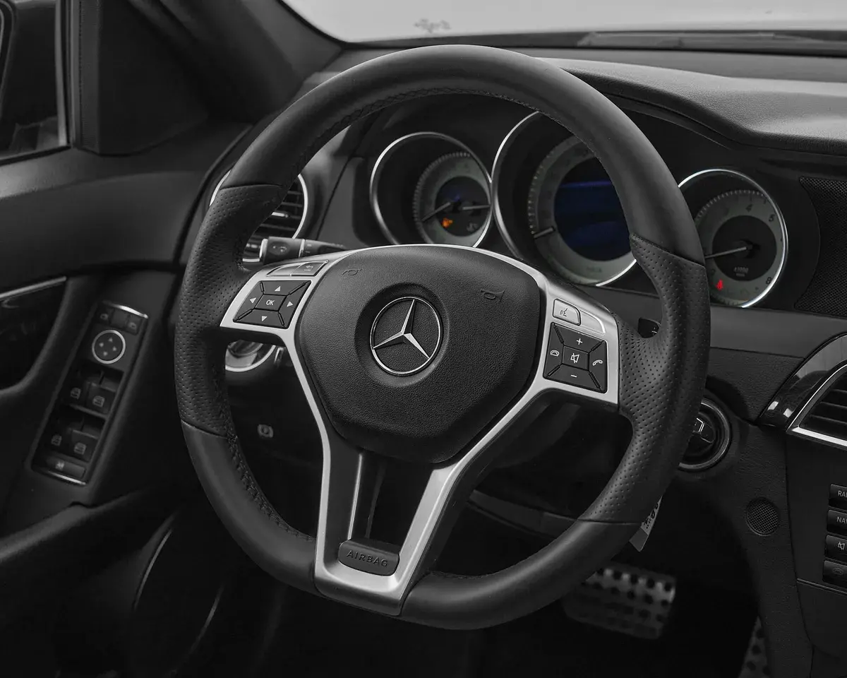 Mercedes benz C-Класс