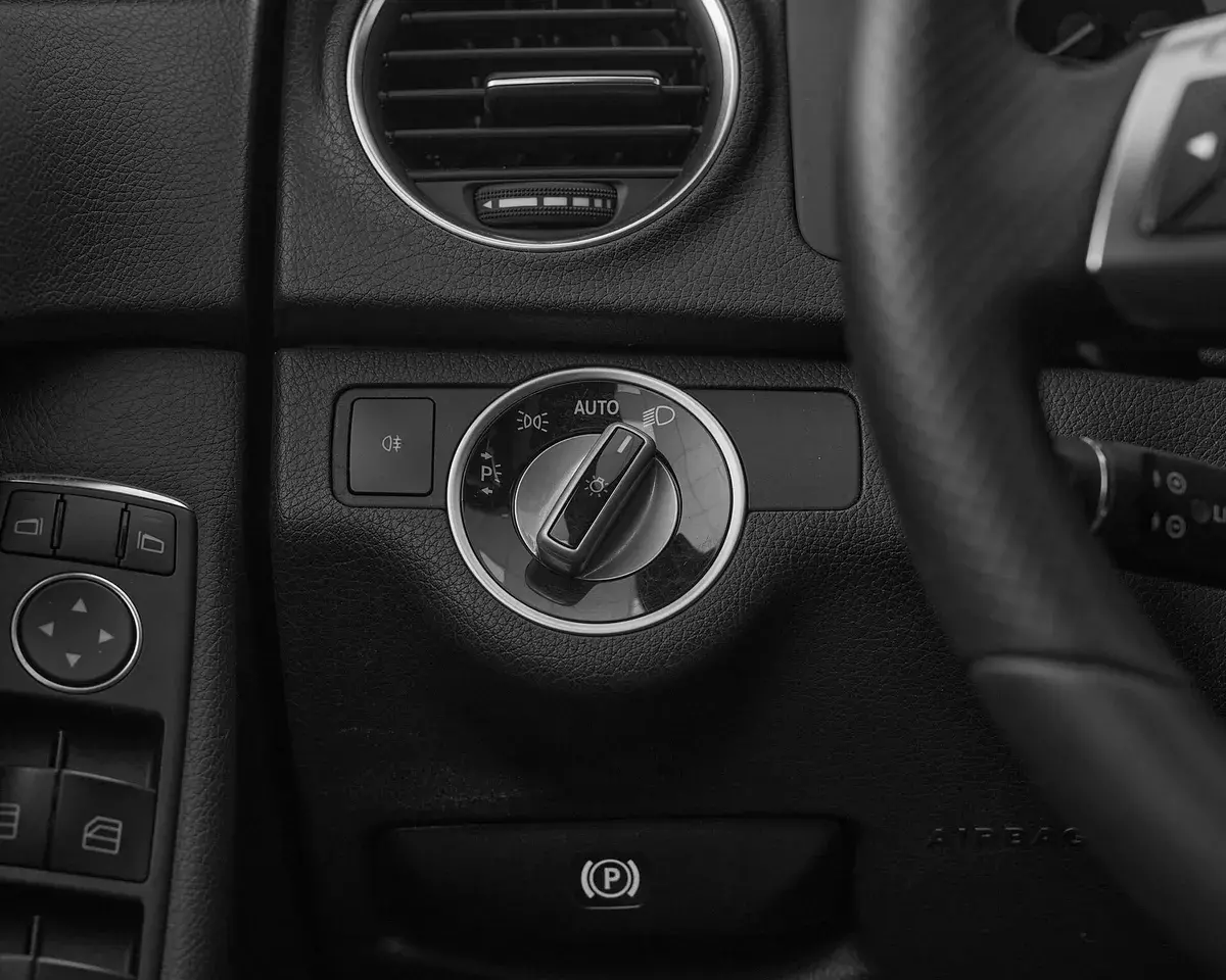 Mercedes benz C-Класс