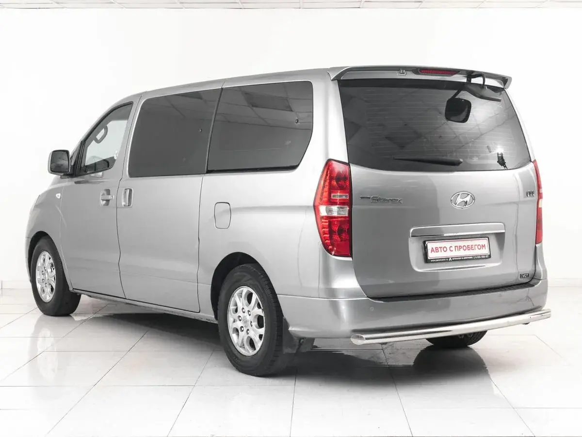 Hyundai Grand Starex