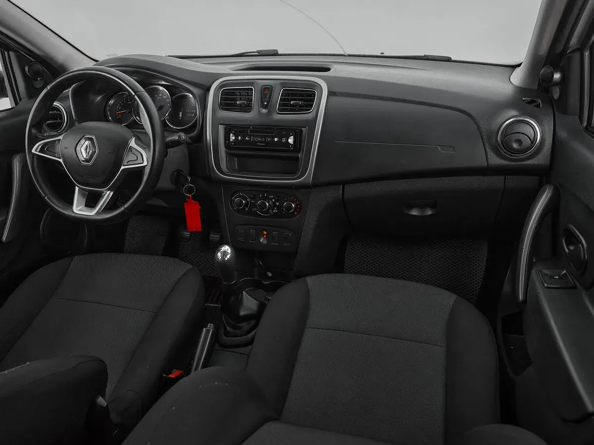 Renault Logan