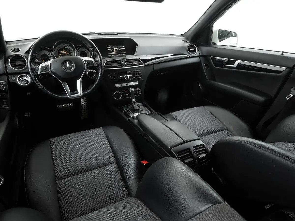 Mercedes benz C-Класс