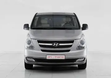 Hyundai Grand Starex Вид 2