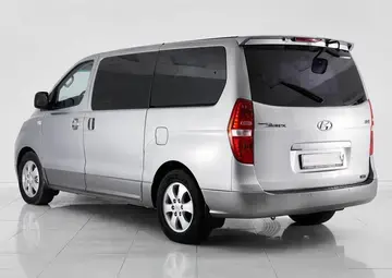 Hyundai Grand Starex Вид 5