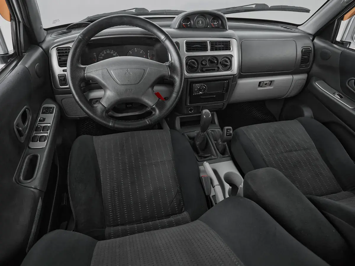 Mitsubishi Pajero Sport