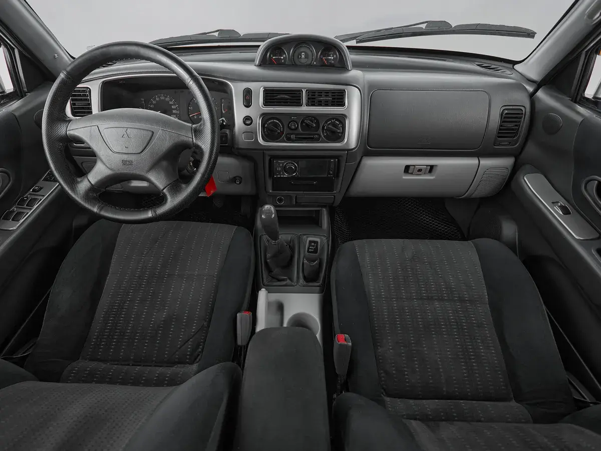 Mitsubishi Pajero Sport