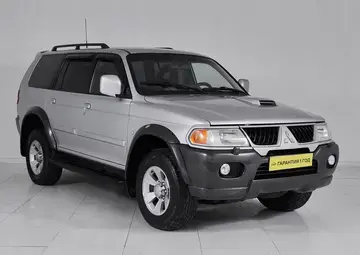 Mitsubishi Pajero Sport Вид 3