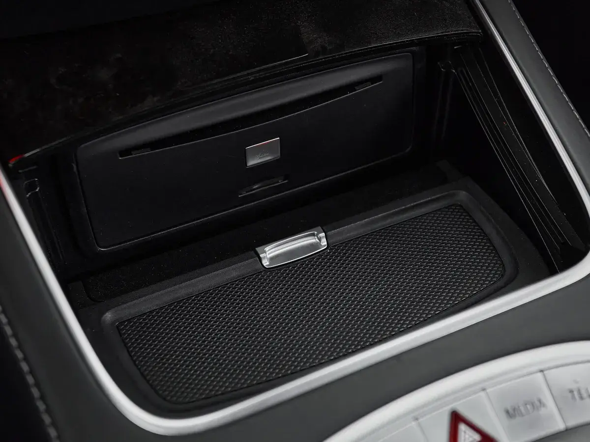Mercedes benz S-Класс AMG
