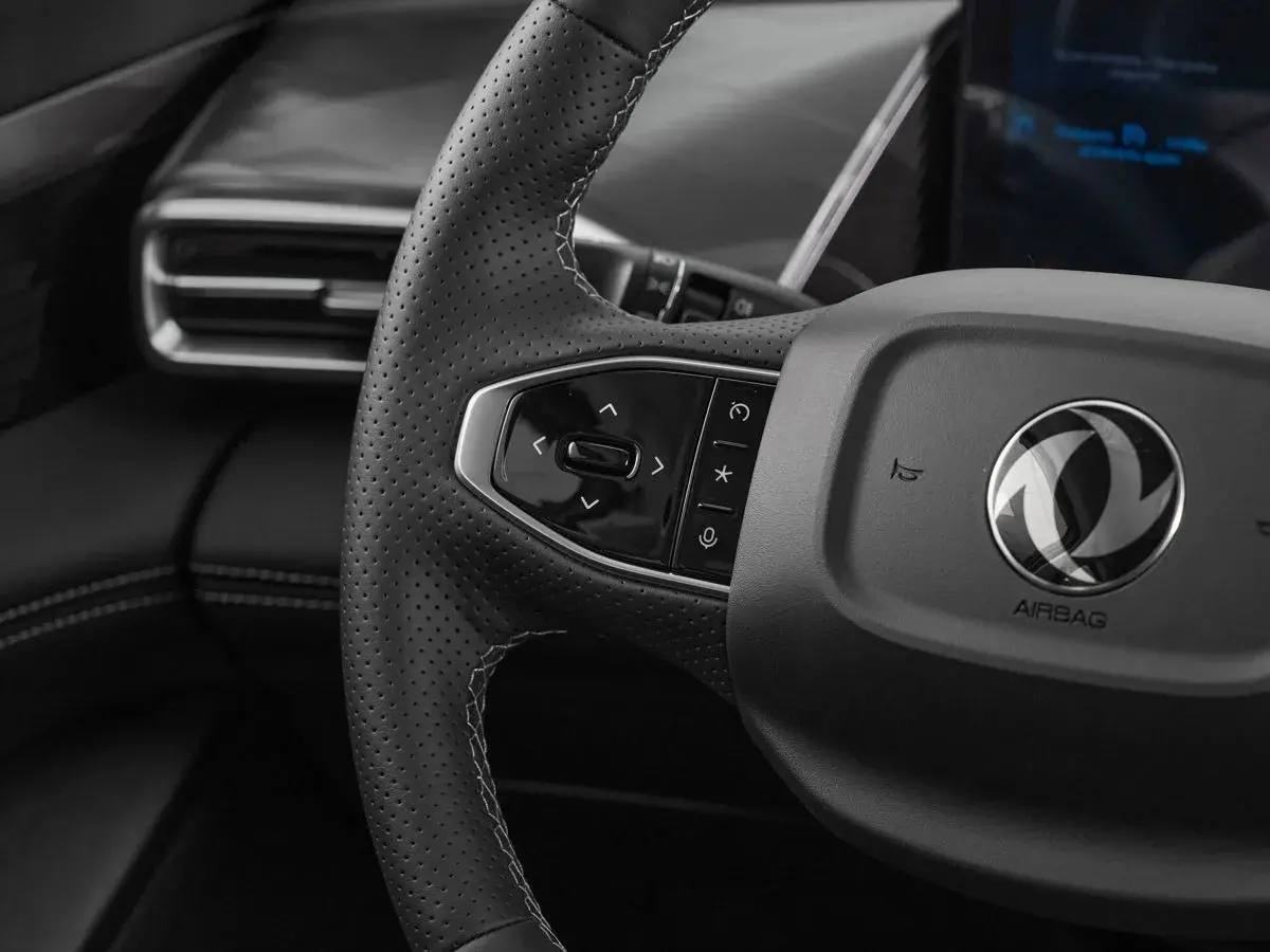 Dongfeng Mage