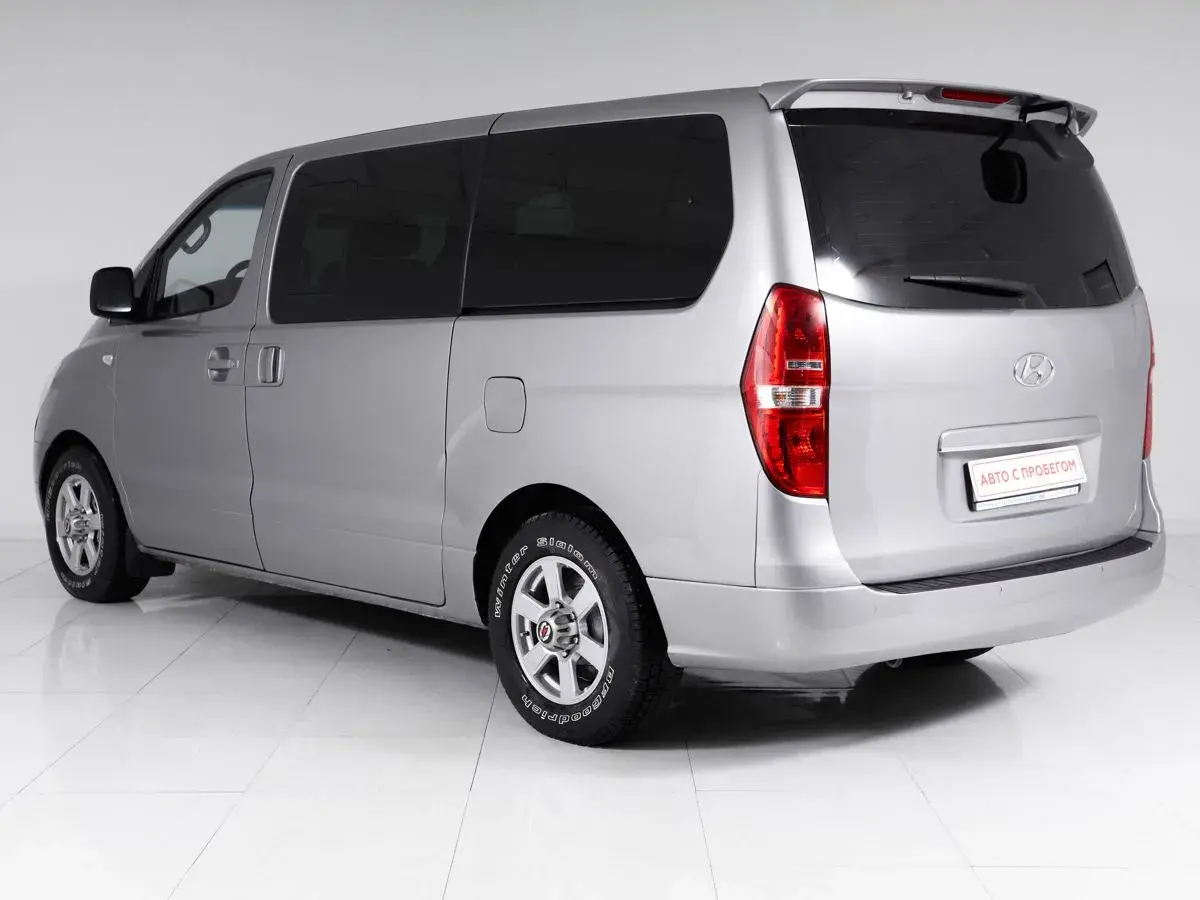 Hyundai Grand Starex
