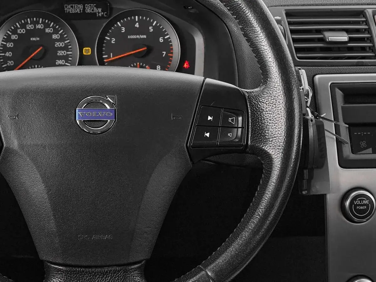Volvo S40